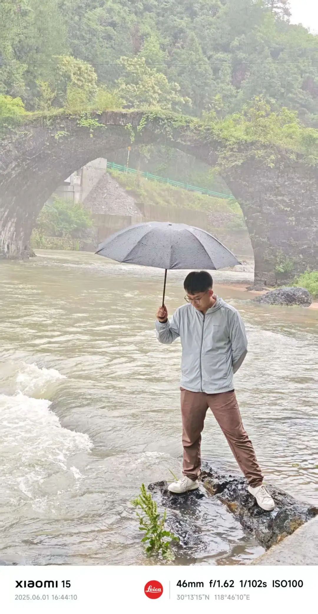 烟雨江南，没有选择去商业门票的景区。