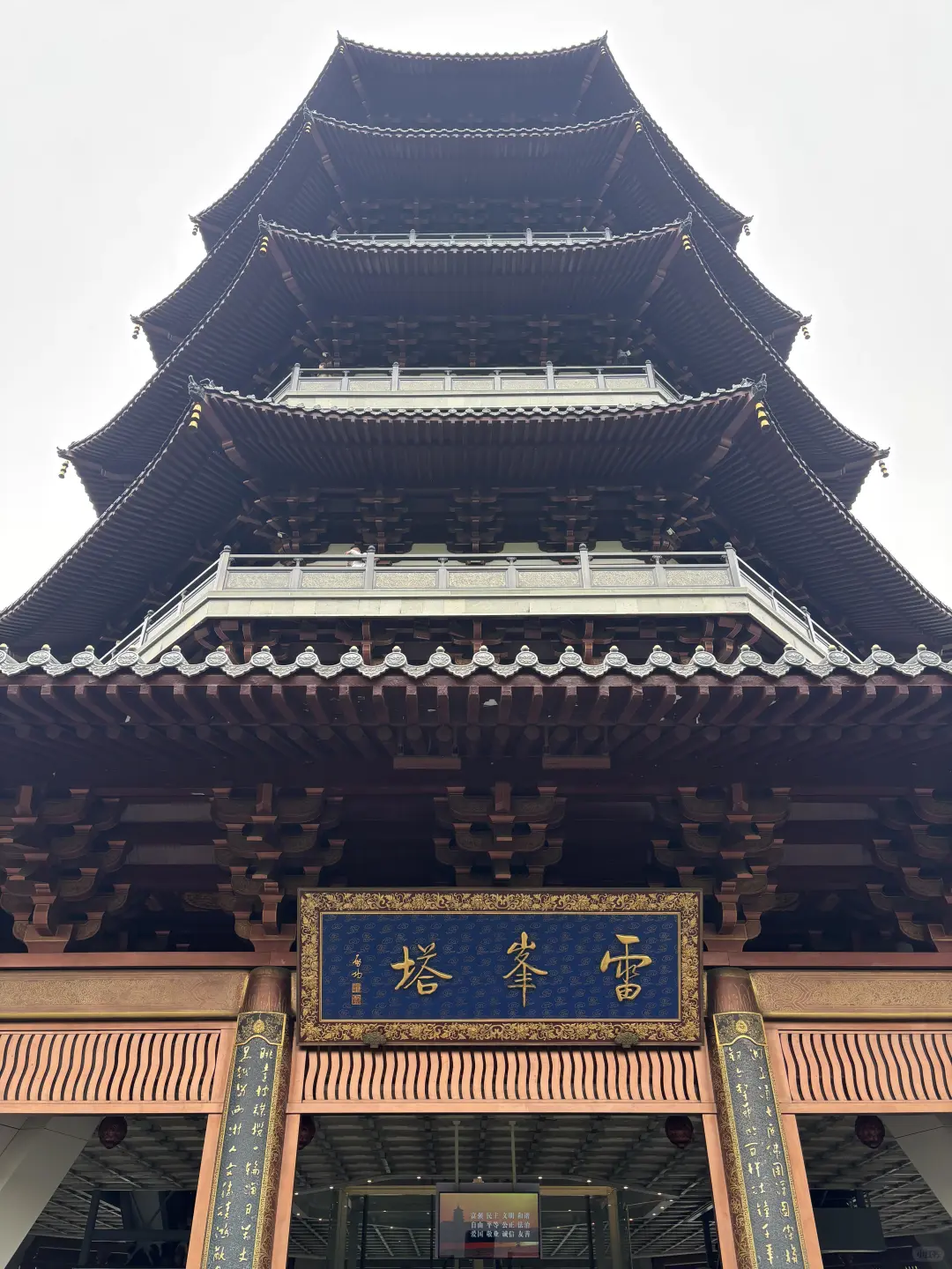 杭州行，总要吹一吹西湖那温柔的晚风吧～