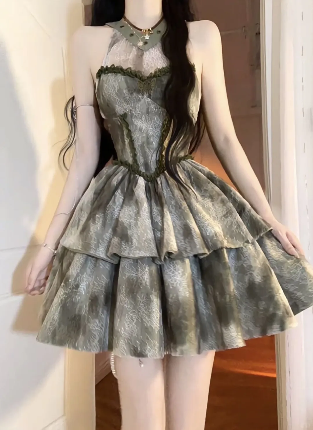 夏日必备👗荷叶边蕾丝裙