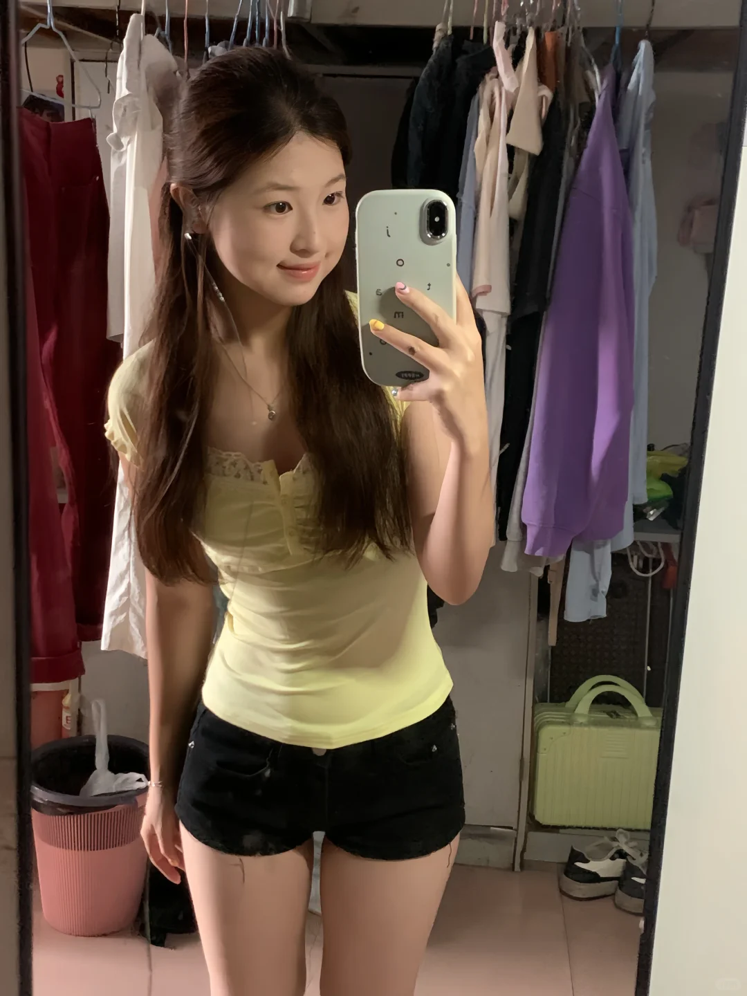 155/92 这个黄色上衣真的好美‼️