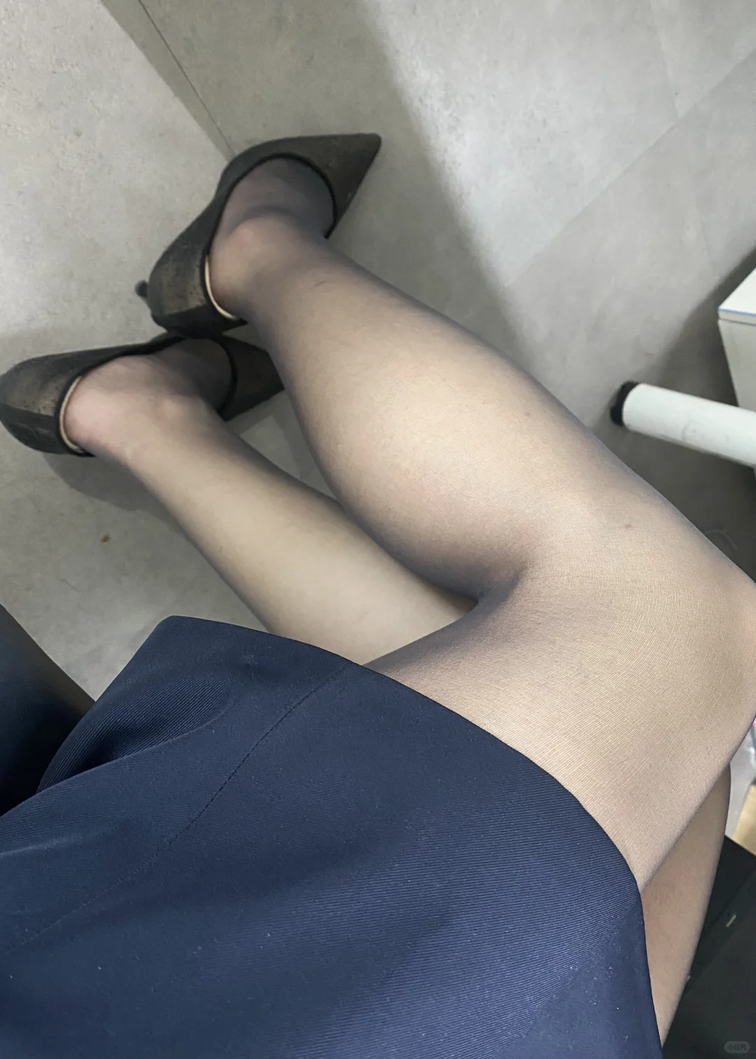 白➕黑