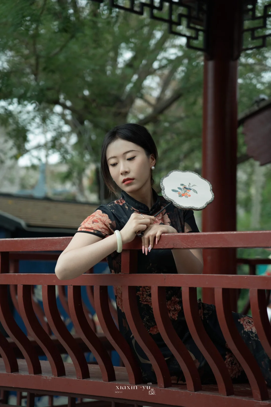 女生有小肚子就不能穿旗袍？