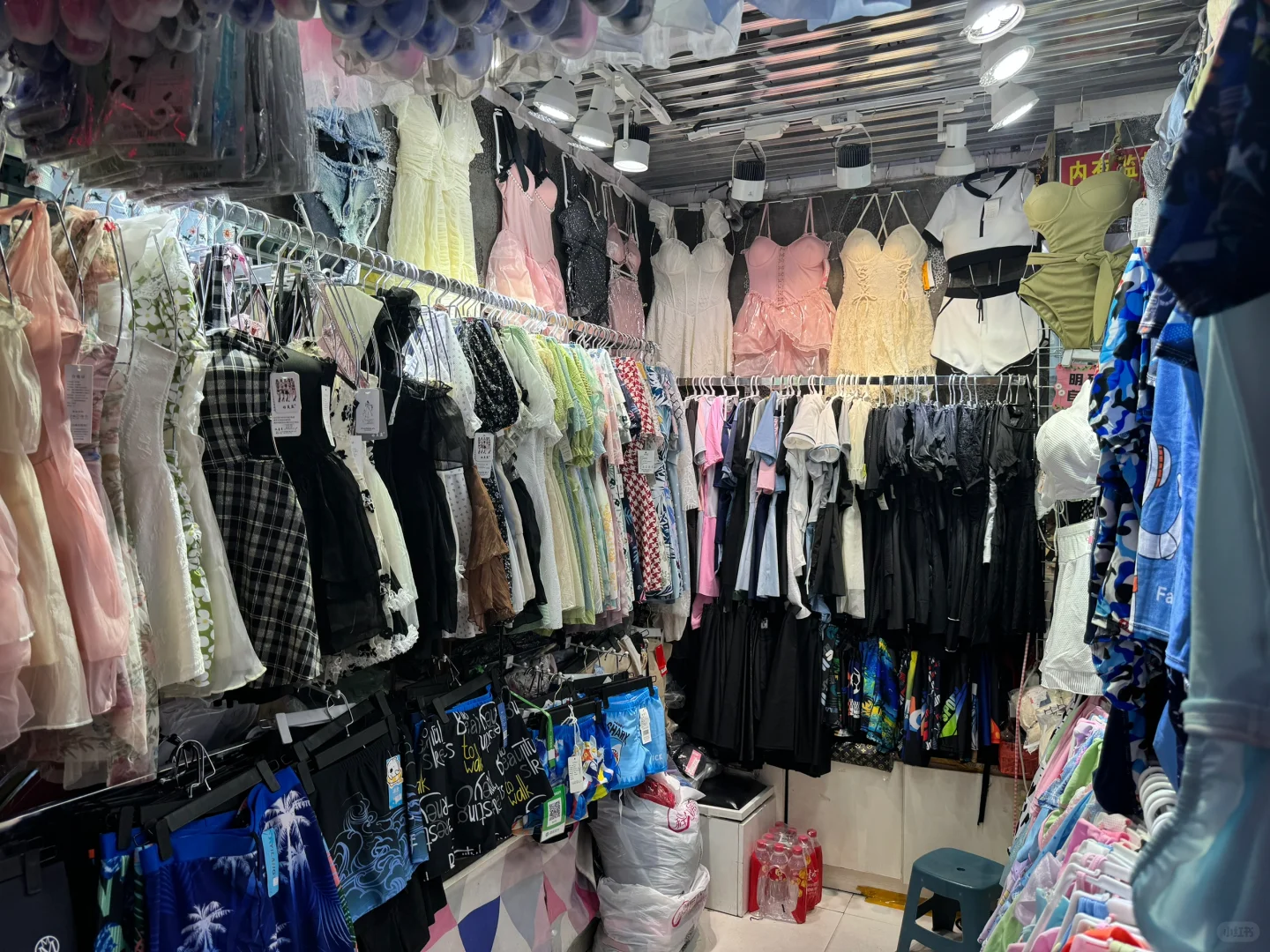 乌鲁木齐泳衣