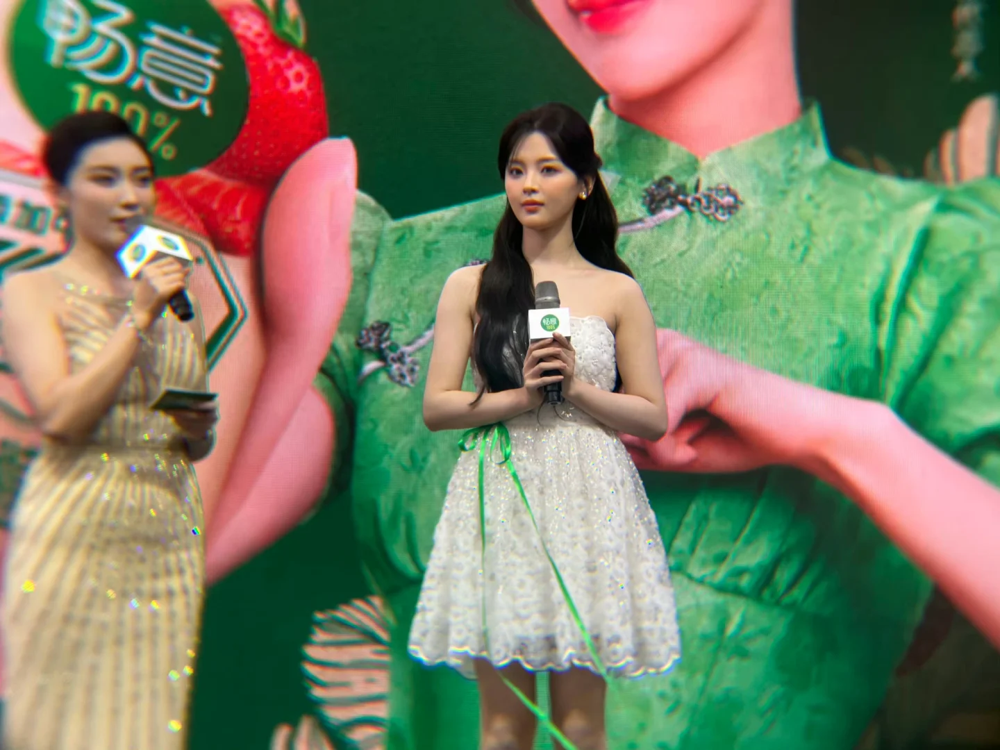 杨超越太美啦，好美好美😭老婆美图捡存