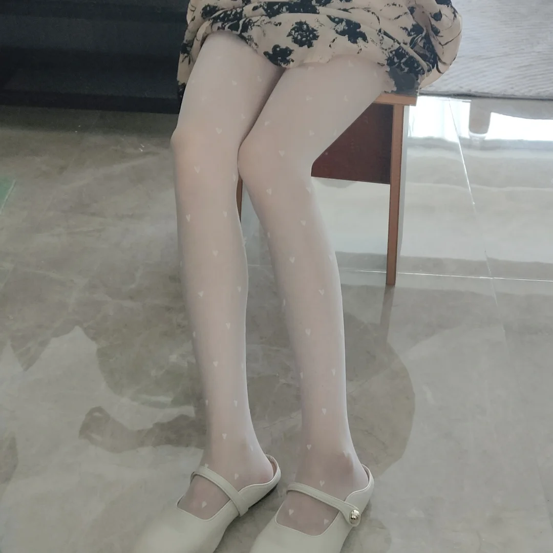 突然get到了白色丝袜的美丽