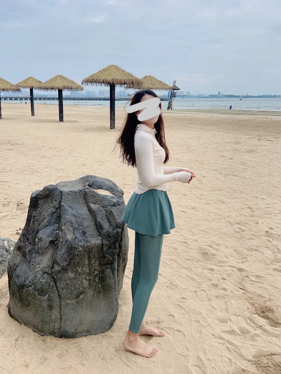 海边🏄再也不怕晒黑了～～
