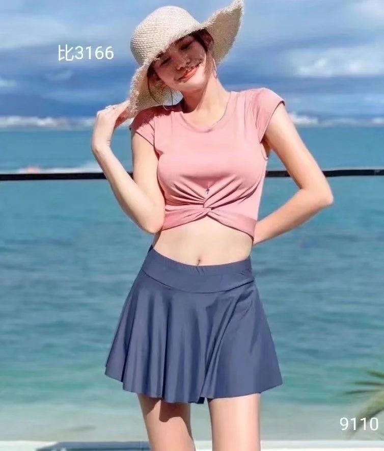 重庆泳衣实体店换更大的展厅👙