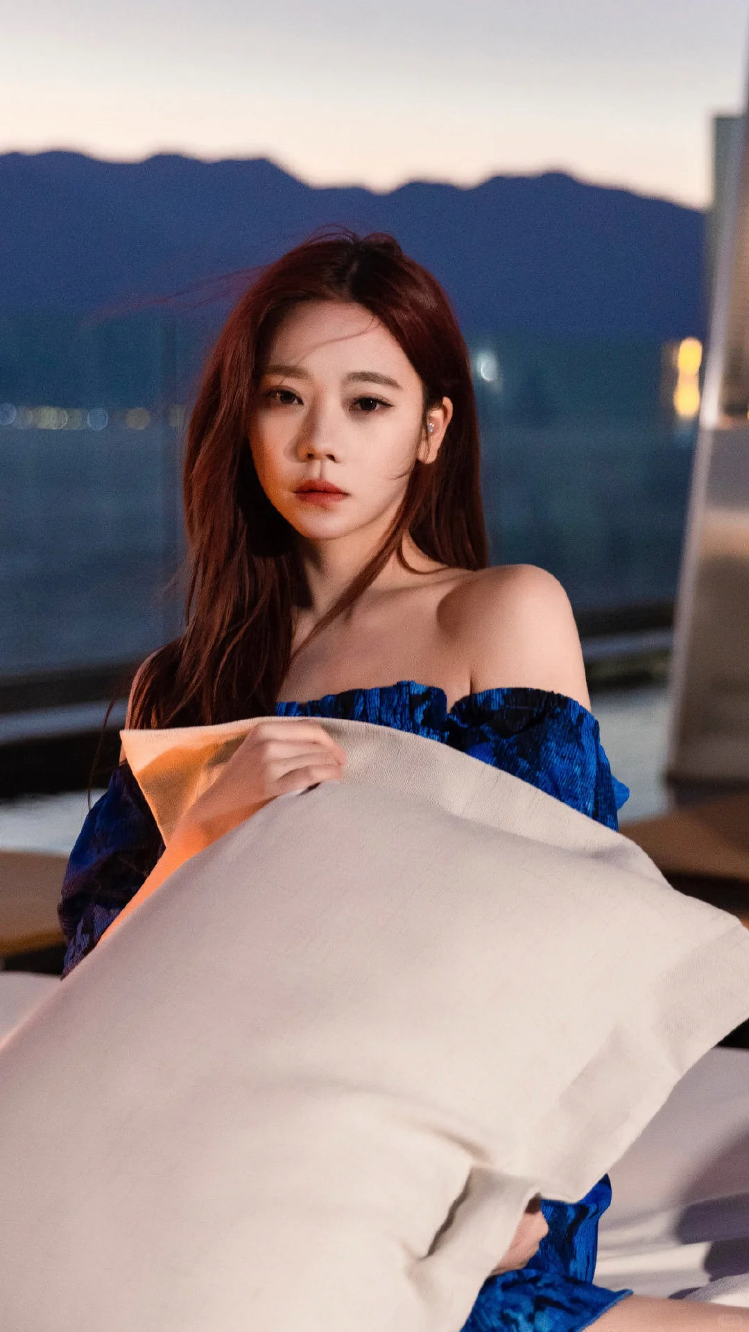 冷艳美女～
