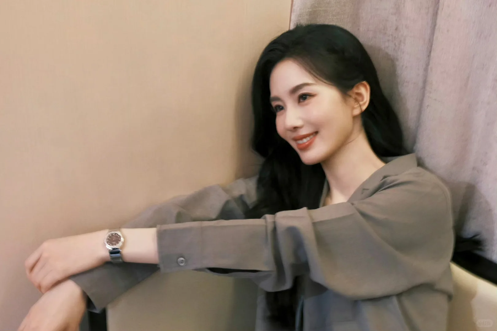 优雅知性😍