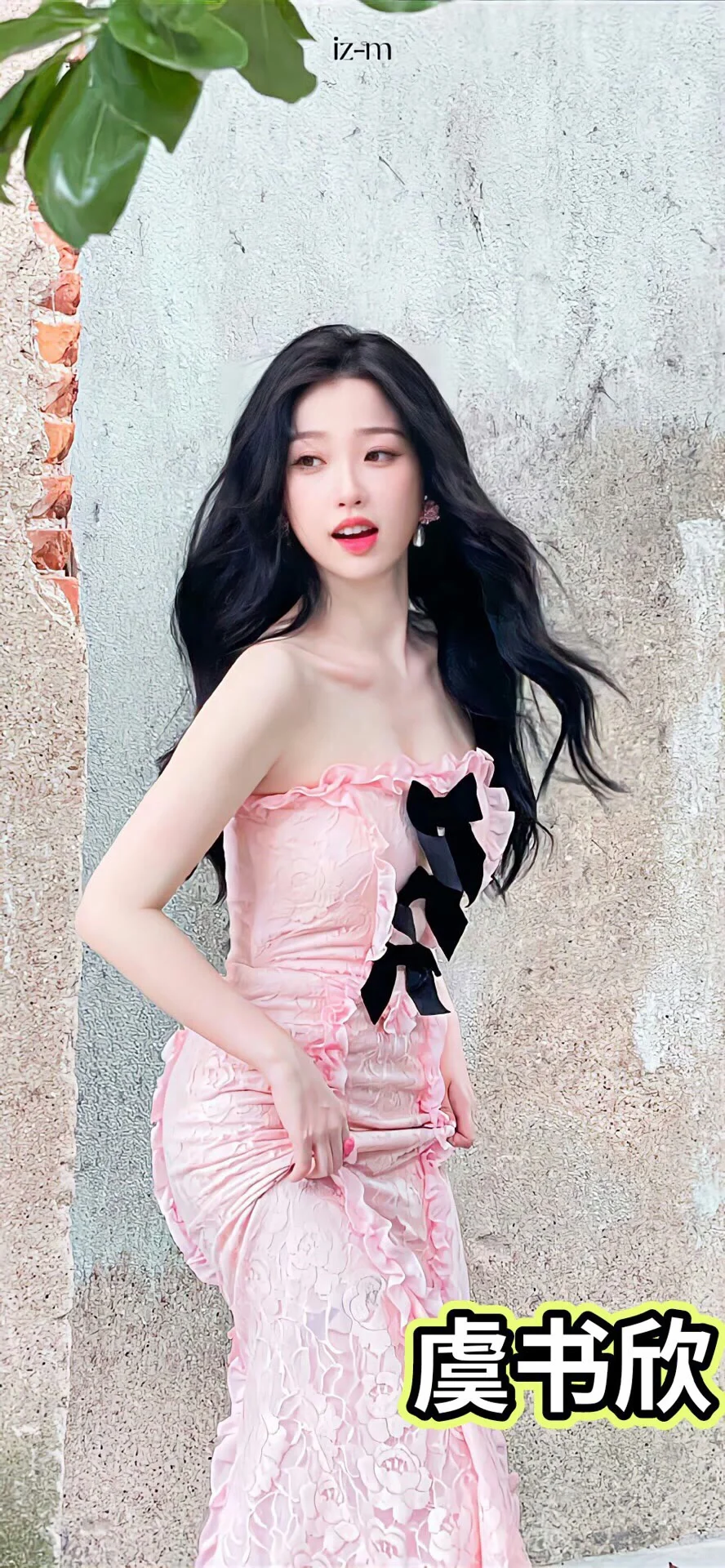 女明星穿抹胸裙 你最喜欢谁？