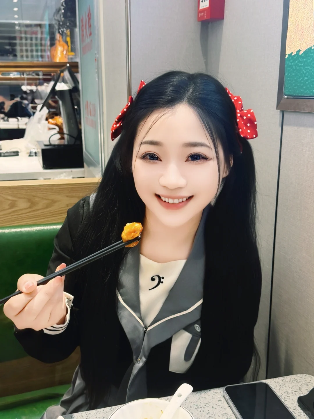 #性感短裙 #短裙女孩 #超短裙秀 如果彩