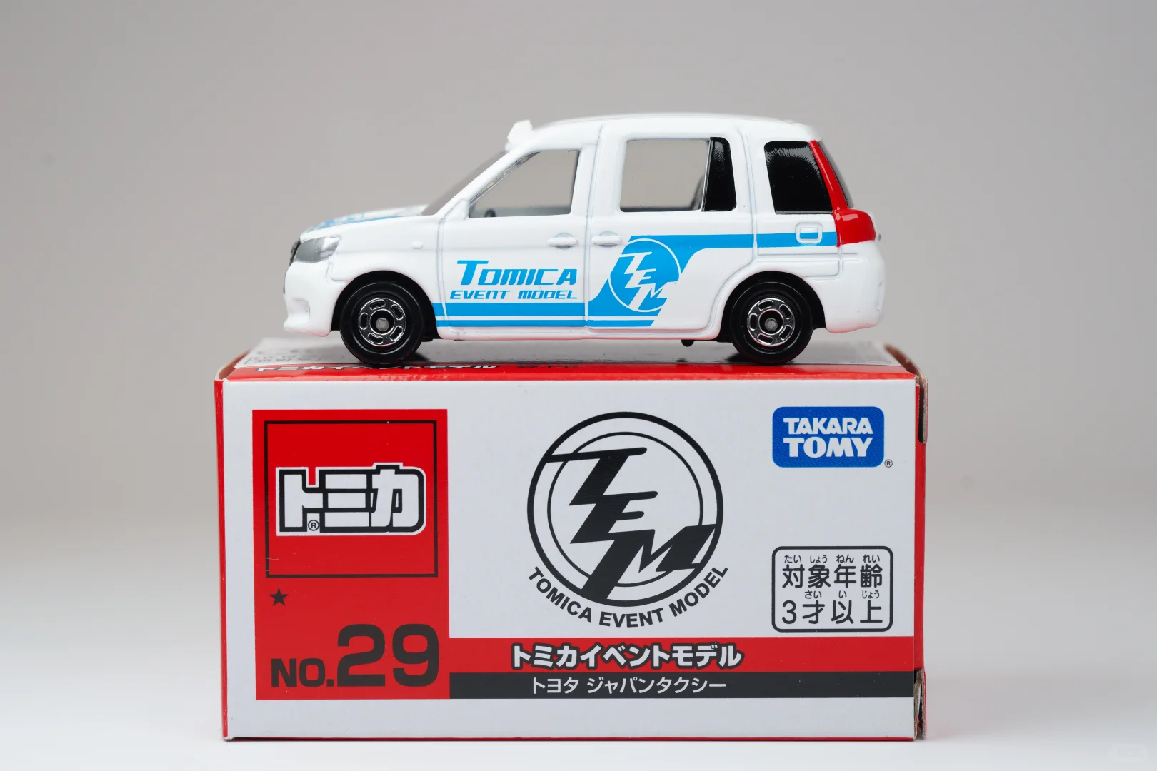 Tomica100껪᳡޶