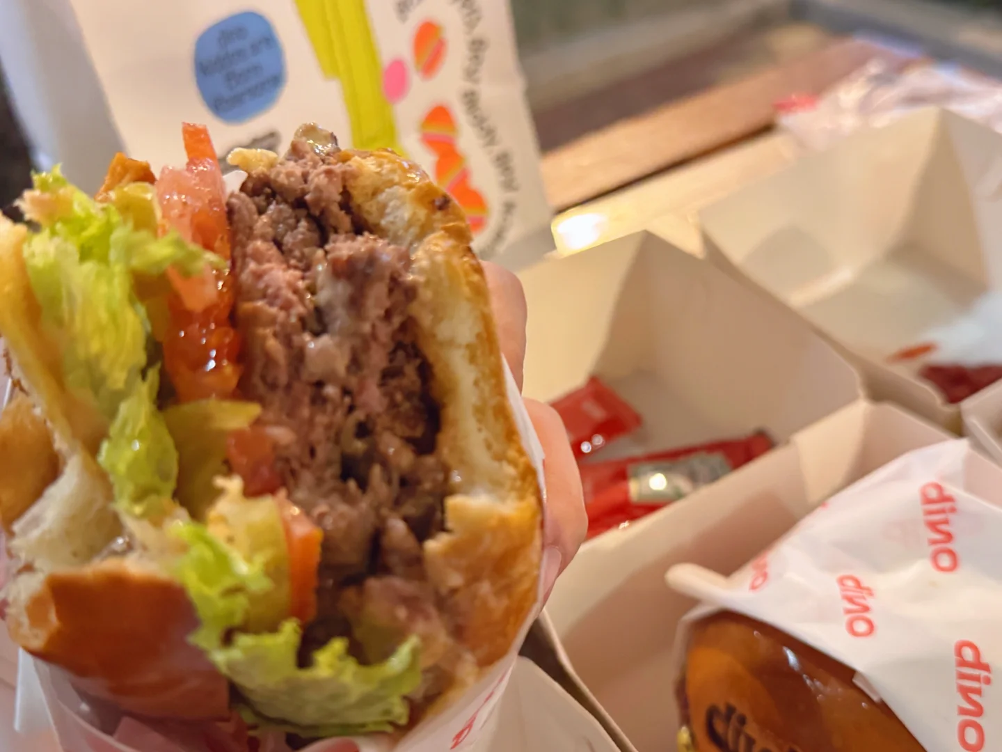 澳门??来都来了，总要试下Dino burger 吧！