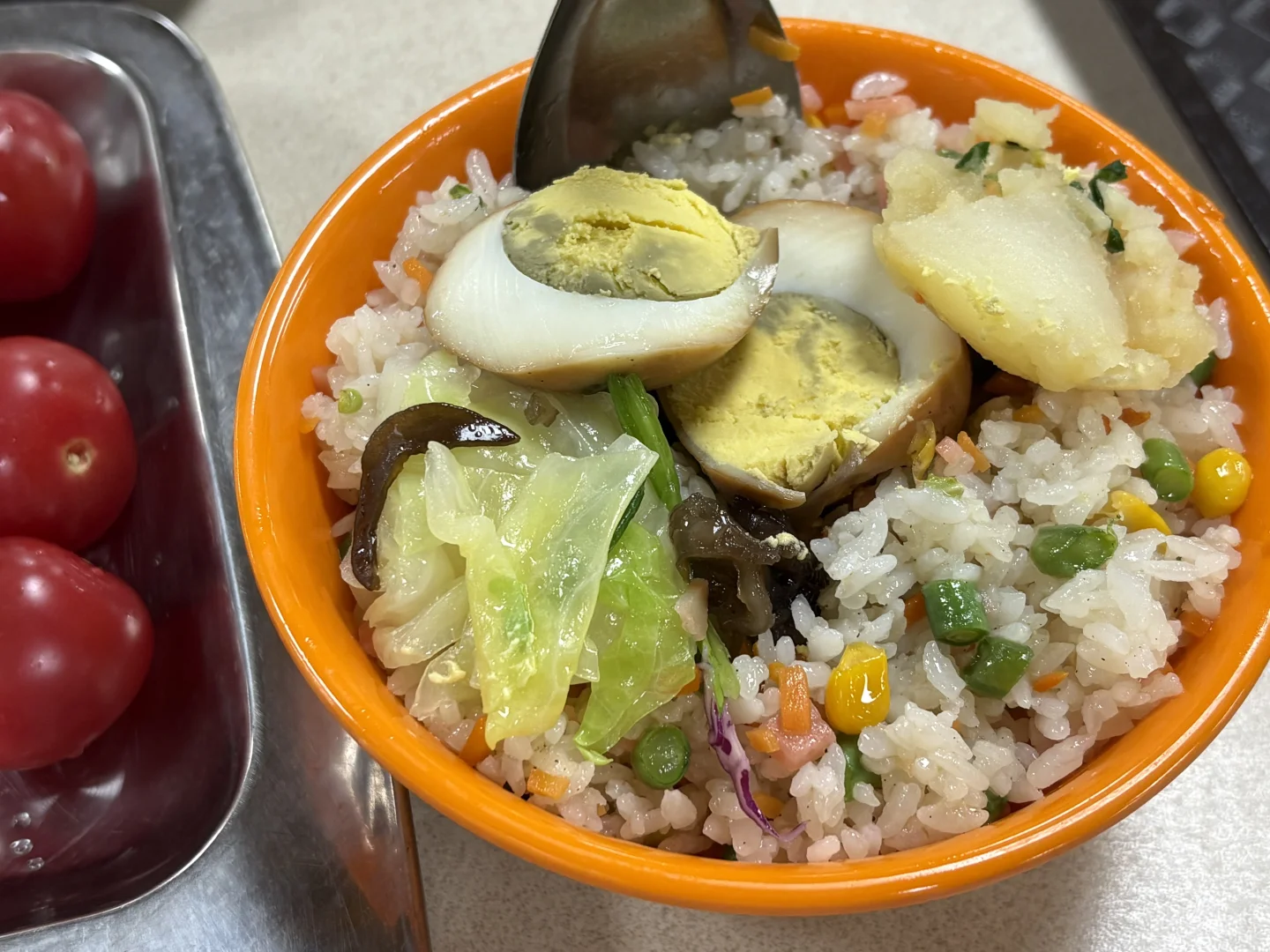 西交梧桐二楼美食|土豆泥鸡蛋拌饭