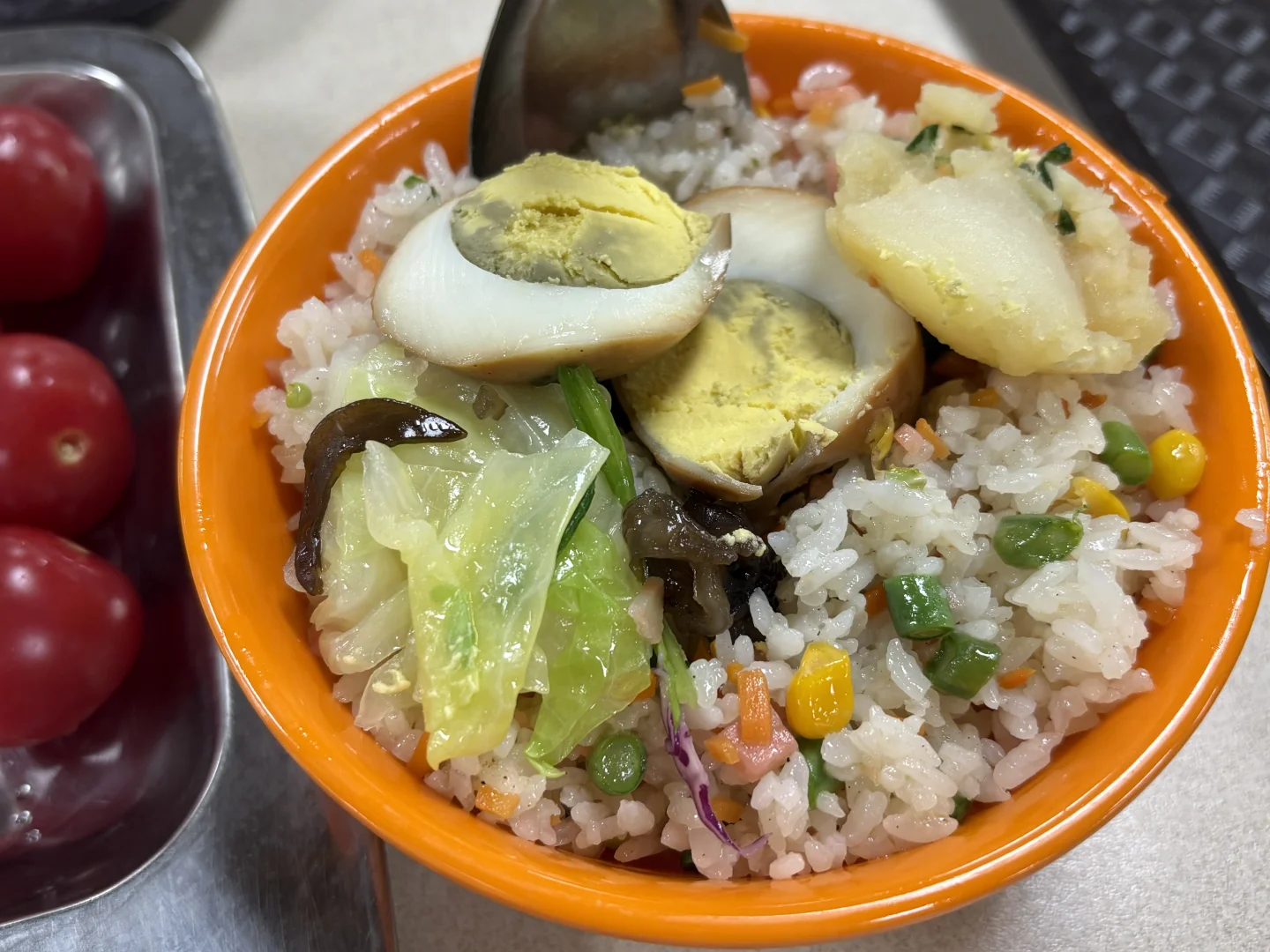 西交梧桐二楼美食|土豆泥鸡蛋拌饭