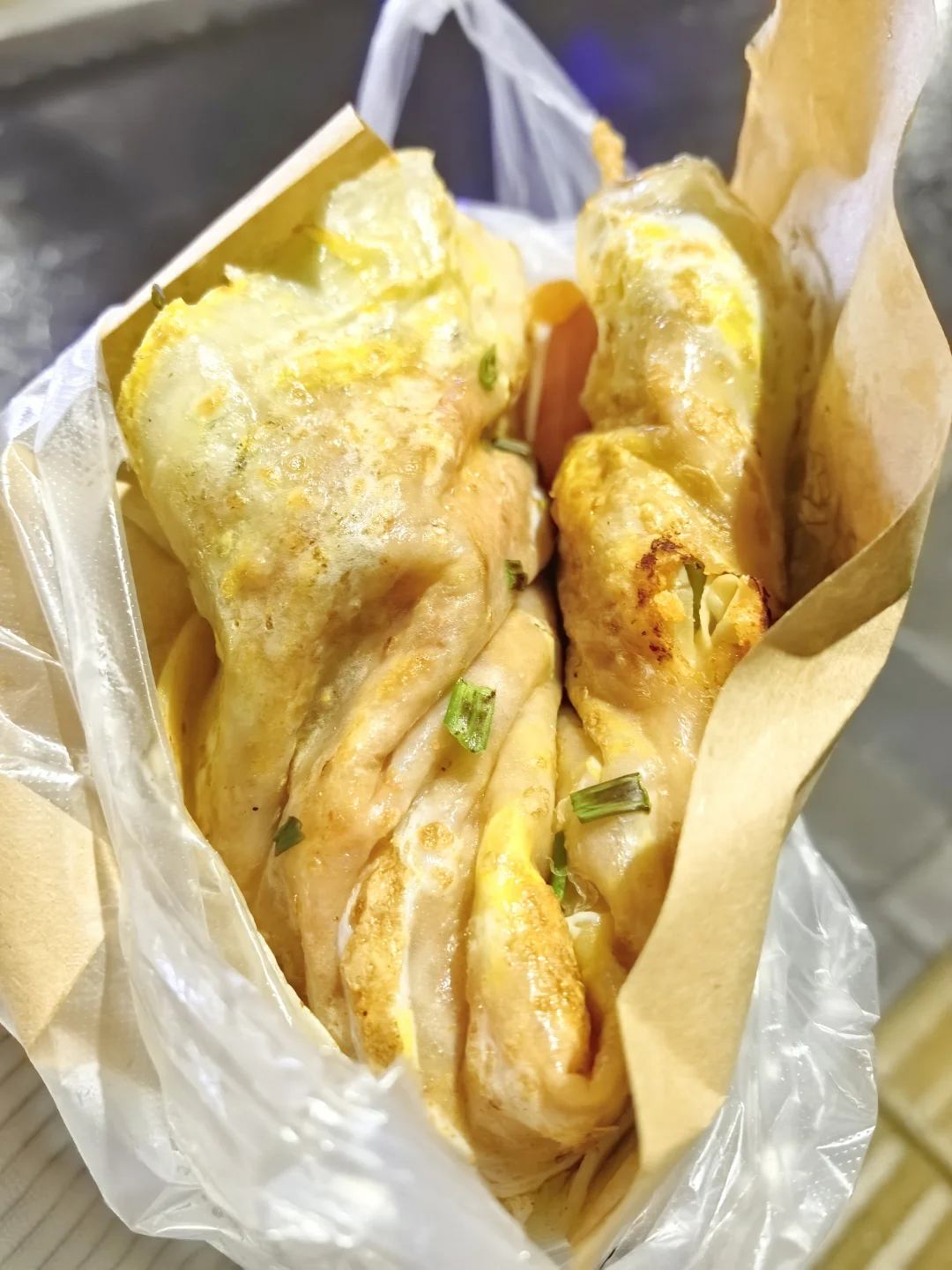 白杨商亭鸡蛋饼重磅回归!跟脸一样大!