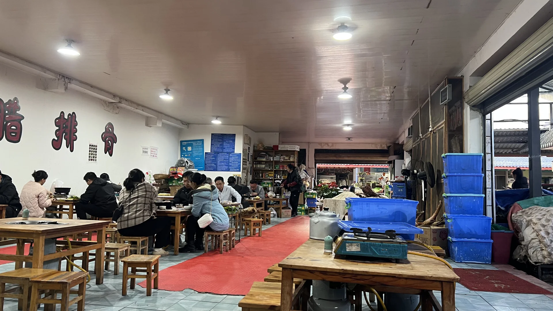 丽江便宜的市场是象山市场别去忠义市场