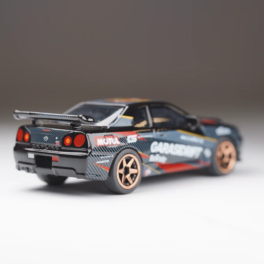 MajoretteNISSAN SKYLINE GTR R34