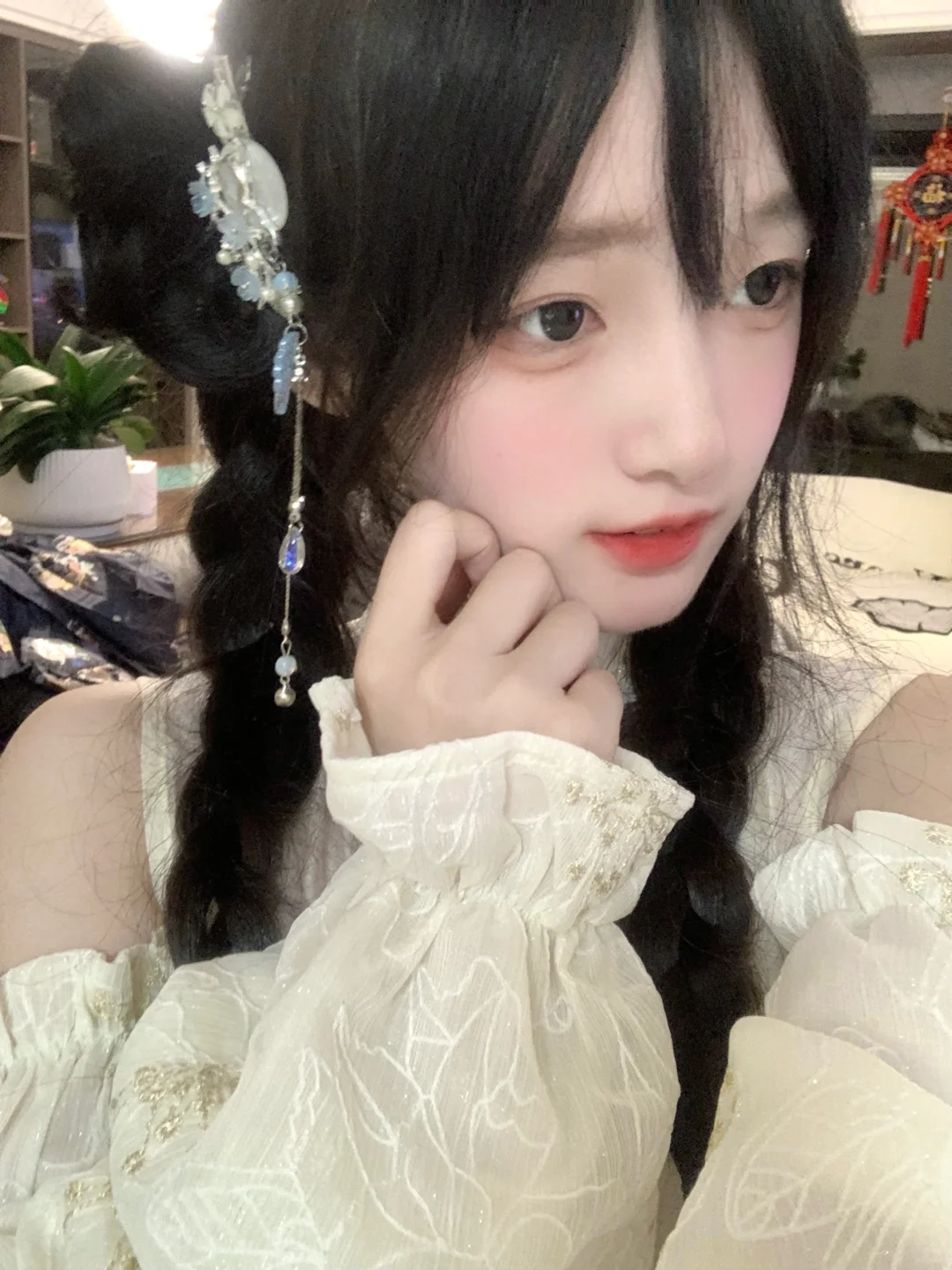 这是哪家的掌上明珠呀