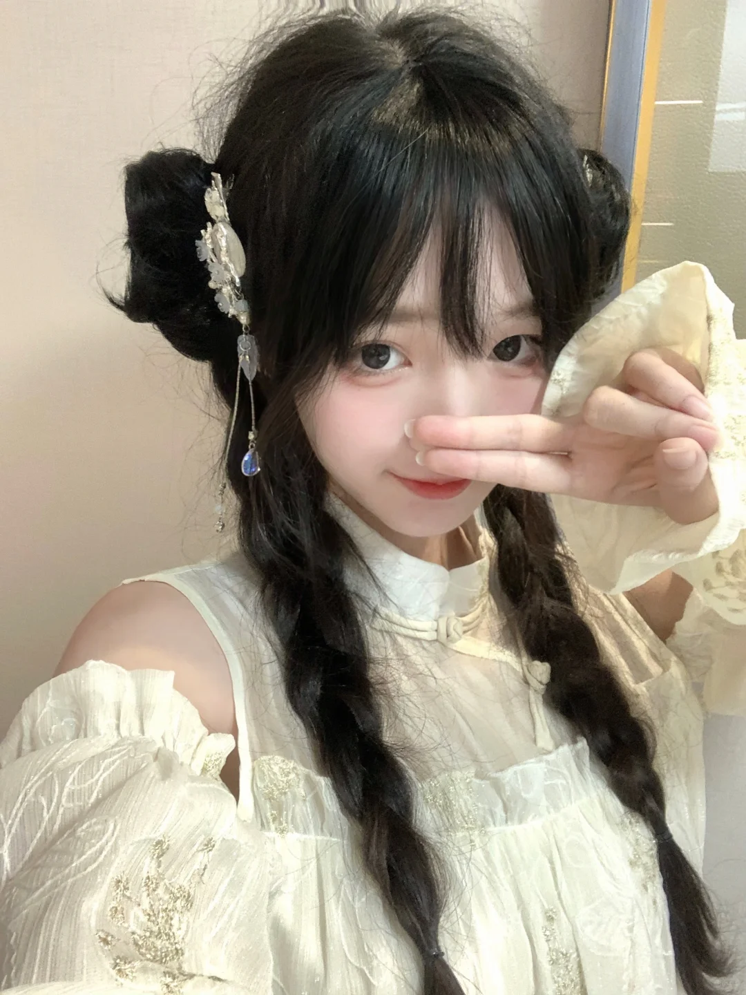 这是哪家的掌上明珠呀