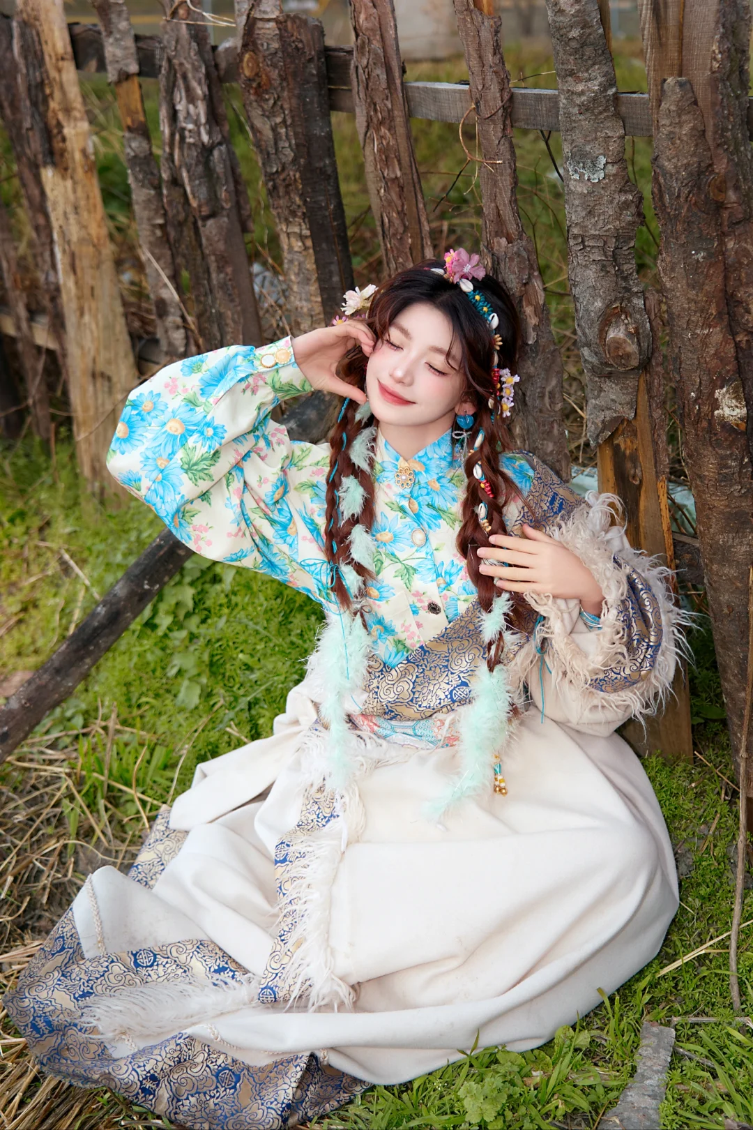 丽江写真|去拥抱大草原🍃自由的藏族姑娘