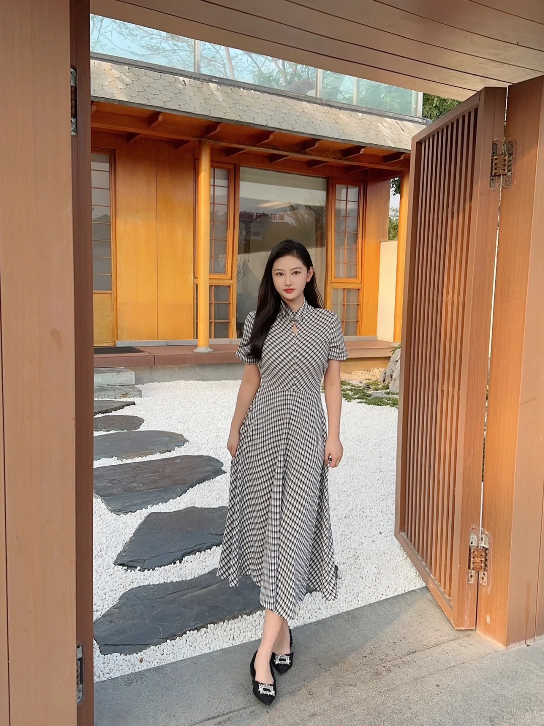 罗衣—气质挂美女优选