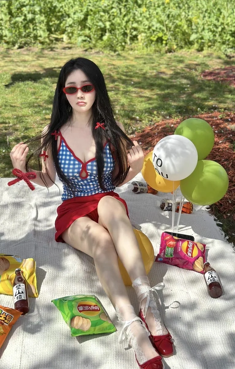 可以外穿的泳衣👙复古甜美