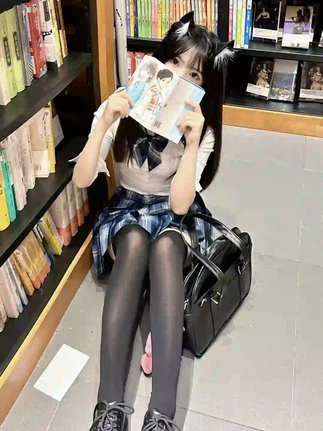 小猫的任务是永远爱你