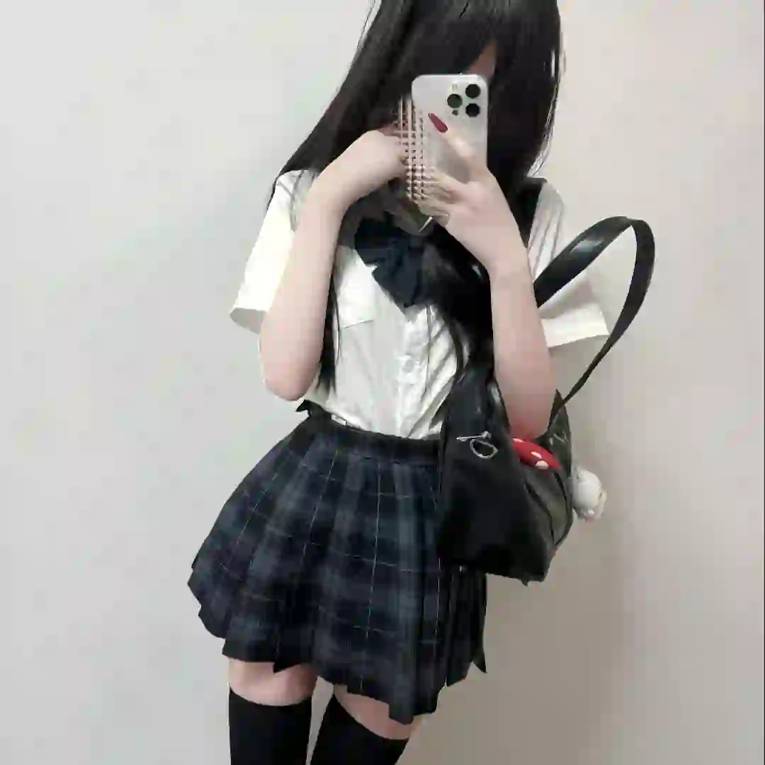哪张好看点呢老婆们