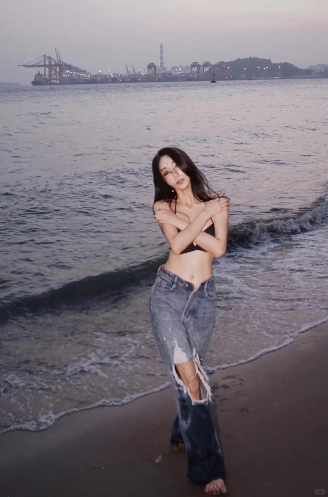 老娘与厦门的海（正常海边穿搭无不良引导