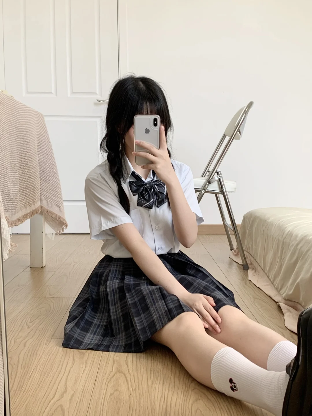 孤山对镜自拍 姿势copy