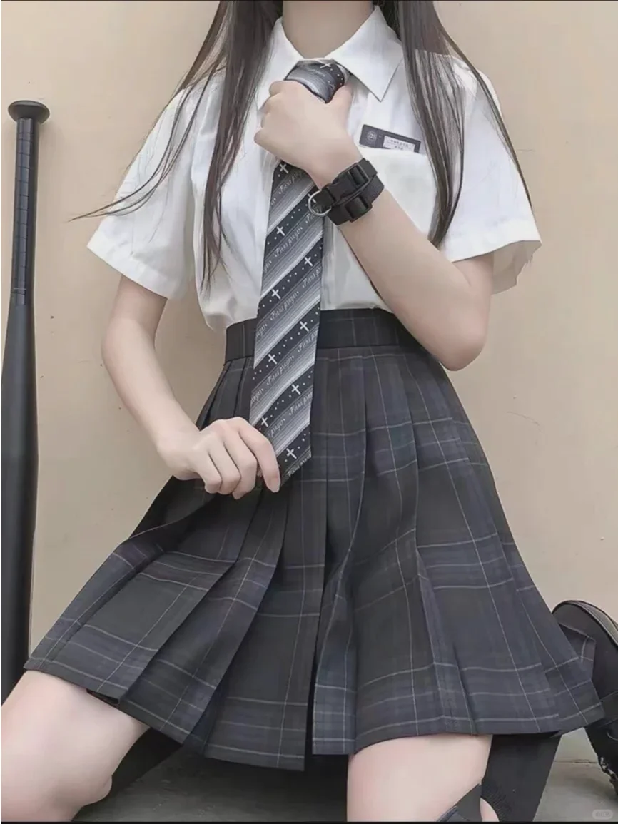 jk裙vs超短裙
