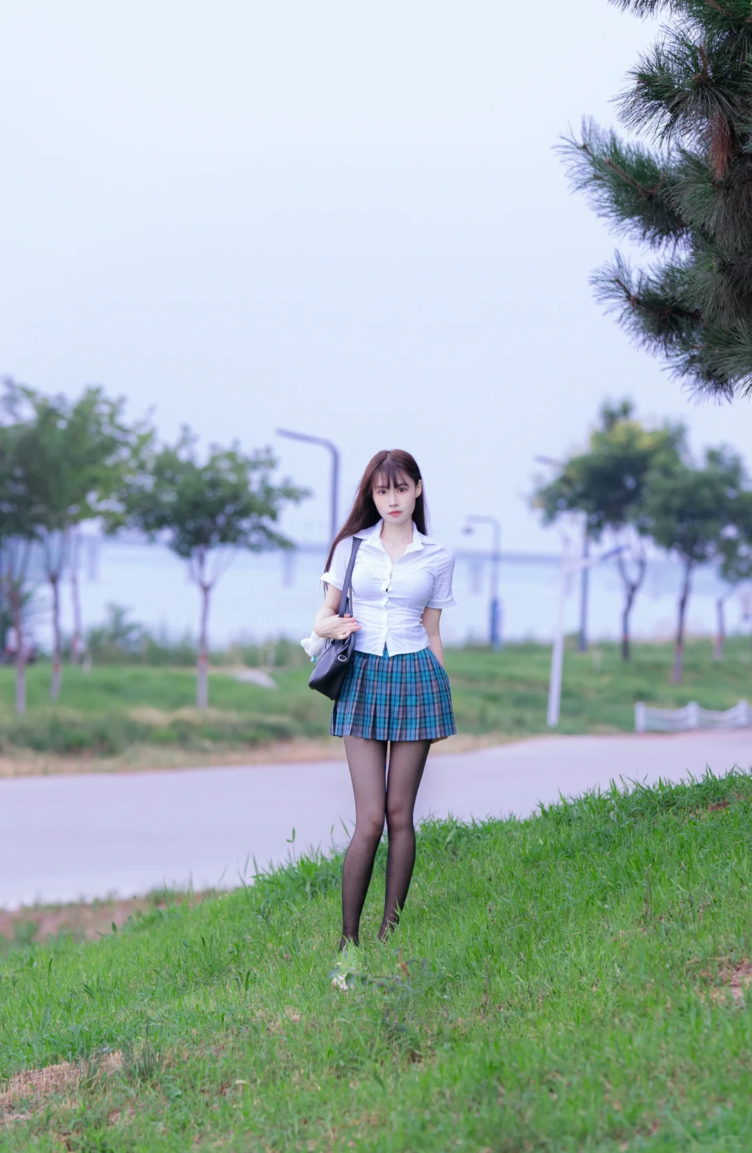 jk和草地 🍀