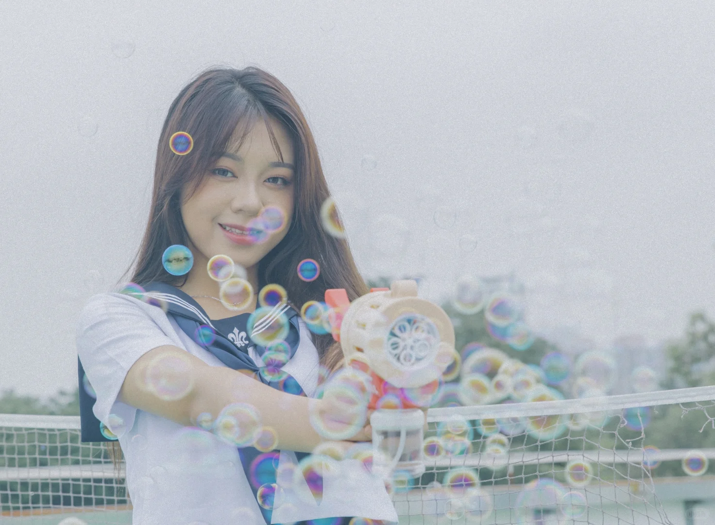 夏天雨后的少女jk