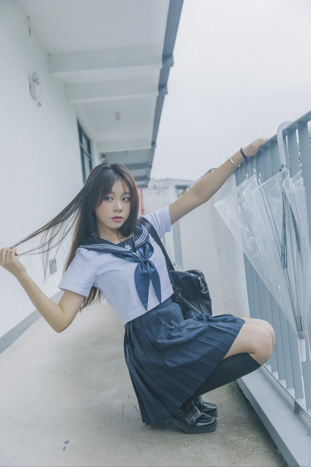 夏天雨后的少女jk