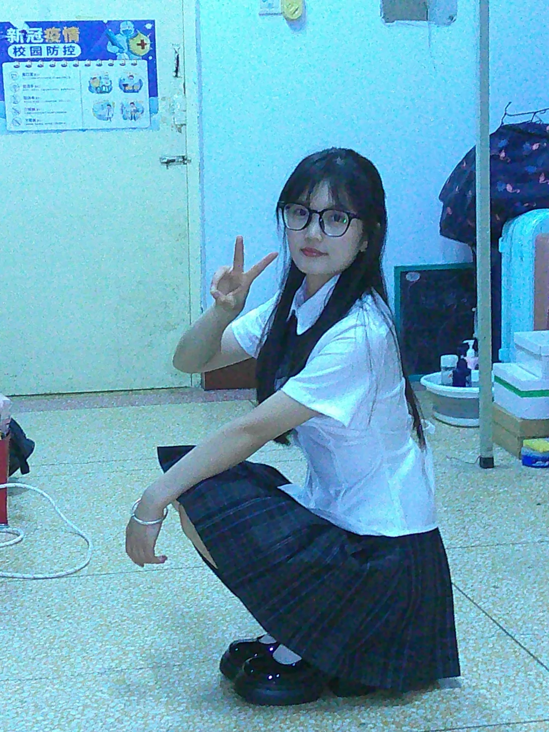 Jk也是穿上了😄