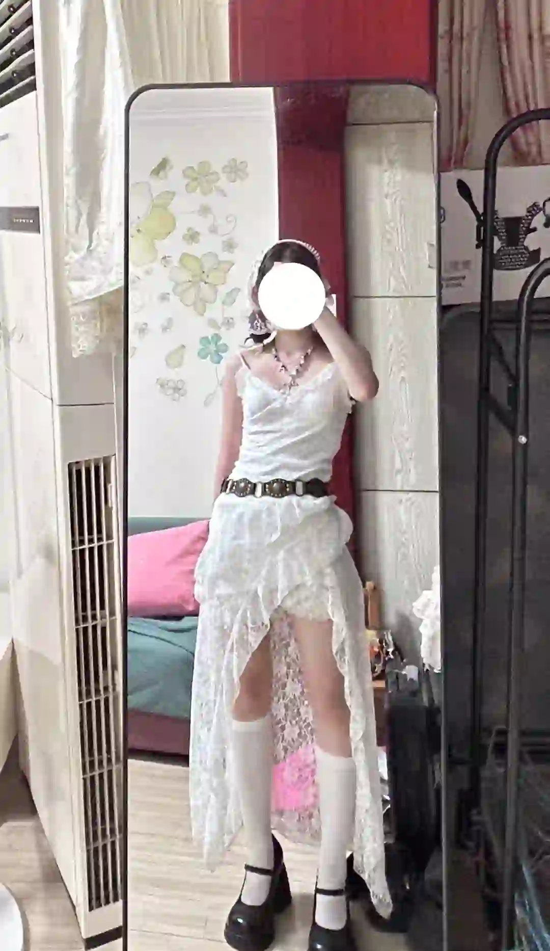 开心是粘人小猫，不开心是漂亮小猫