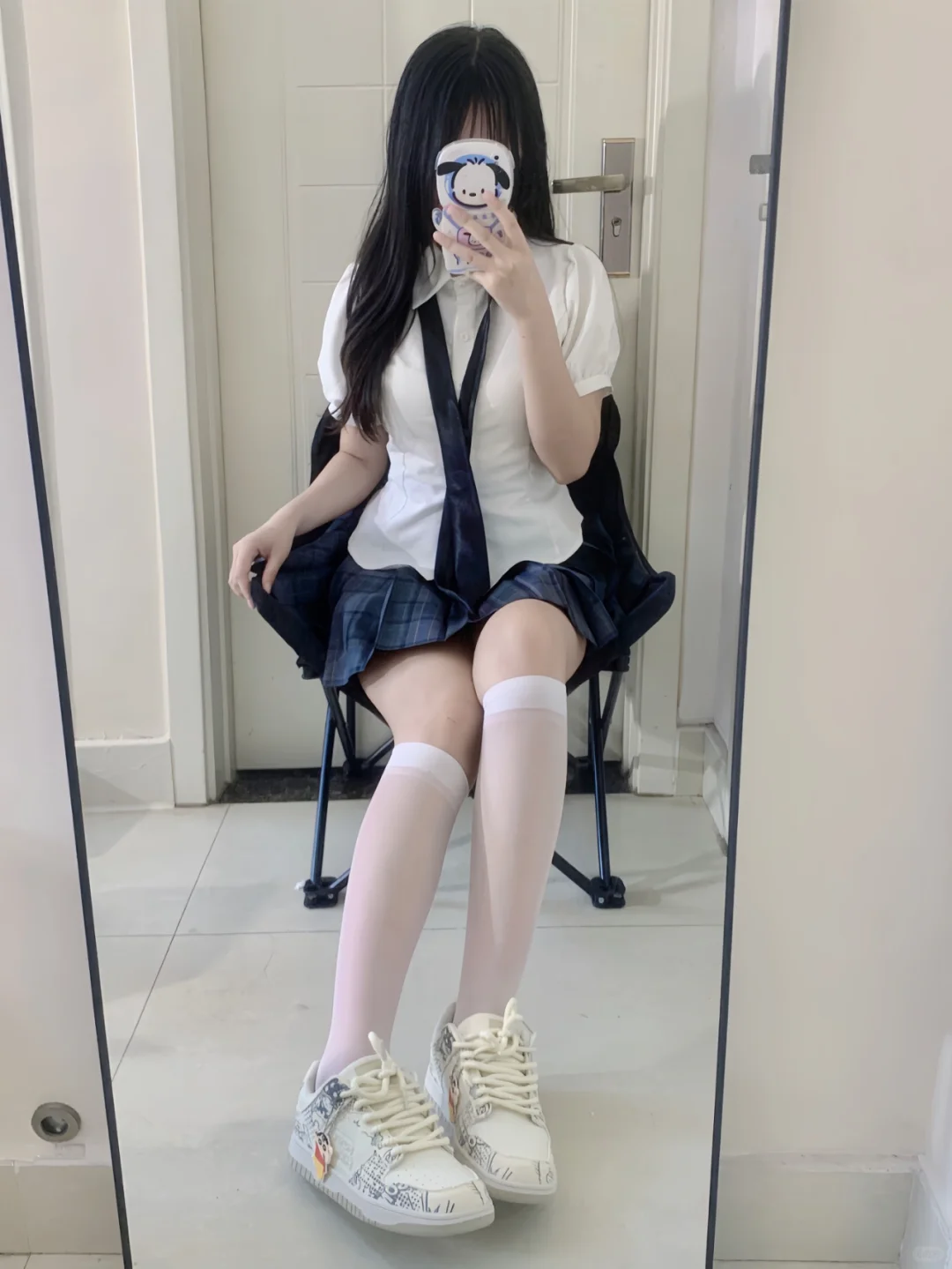 这双带小挂坠的鞋子好特别呀|分享今日ootd