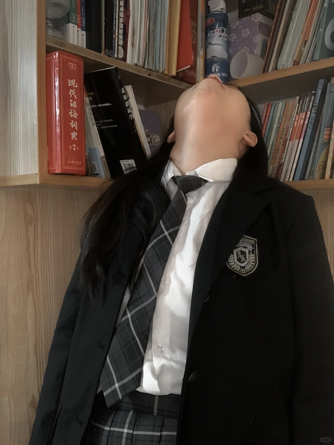 所有情绪呆在我脸上