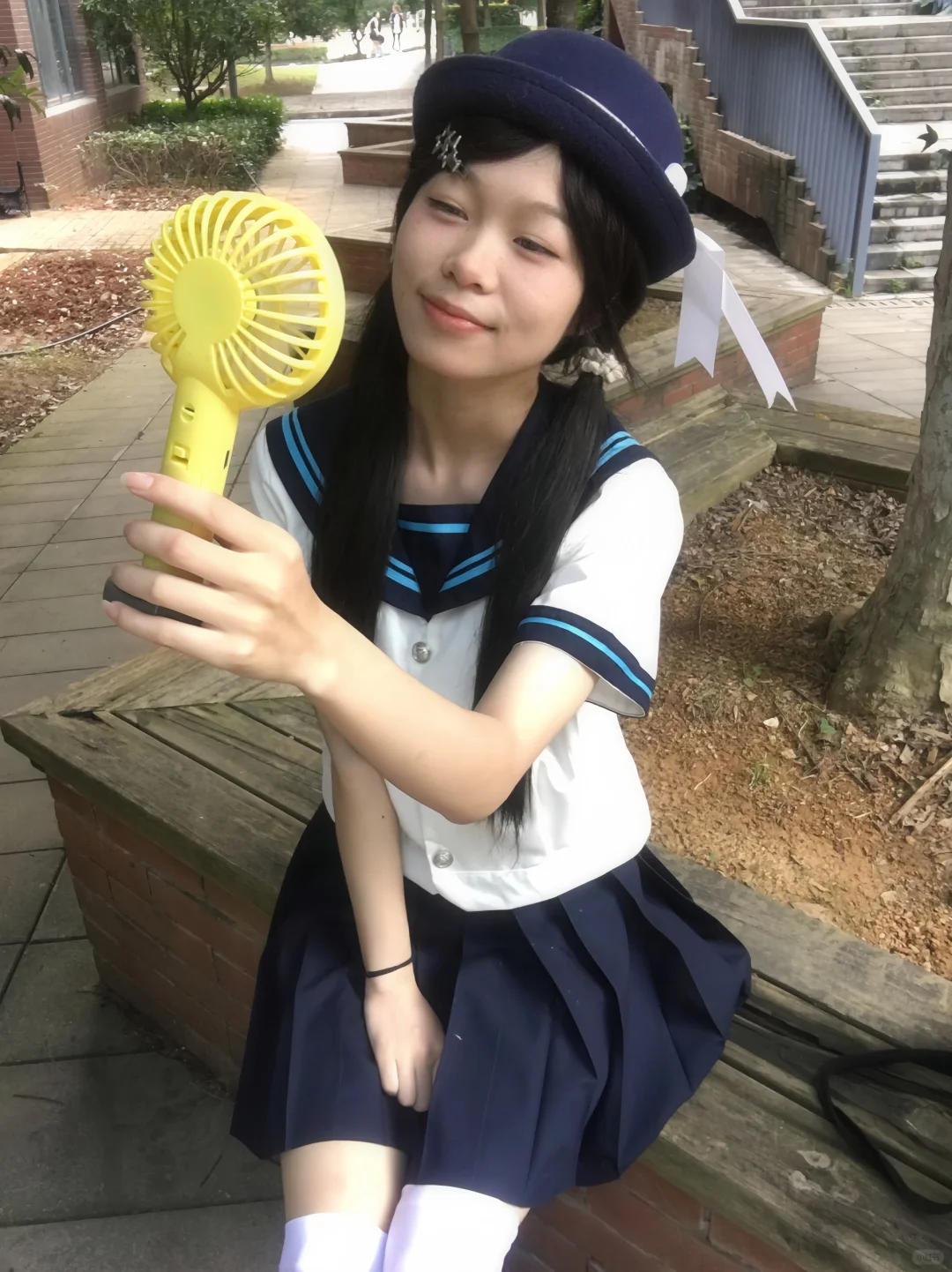 有些女生能不能不要在朋友圈发jk啊