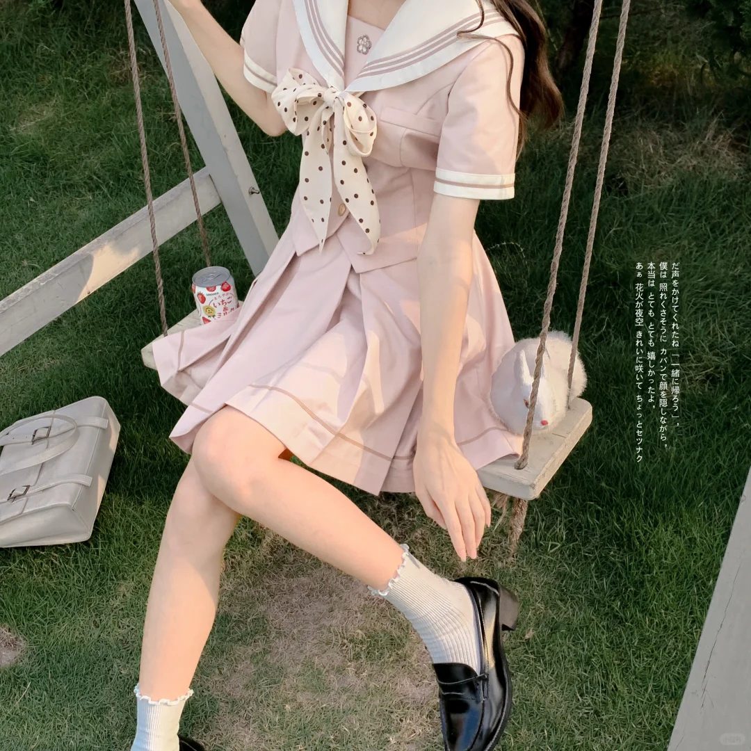 草莓芝士甜甜甜🍧
