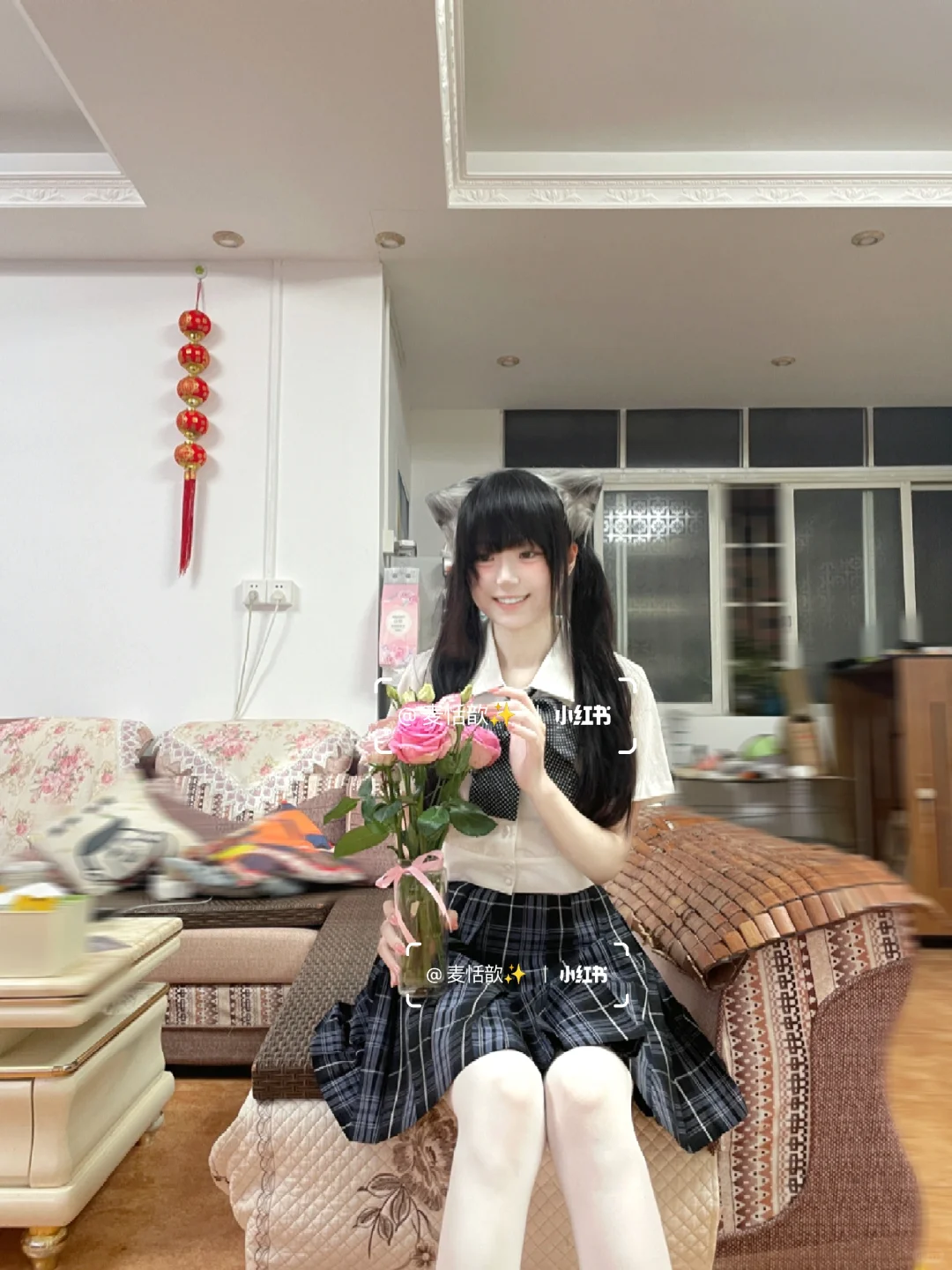 猫耳双马尾萌妹jk日常🌿金渐层比我萌🐾
