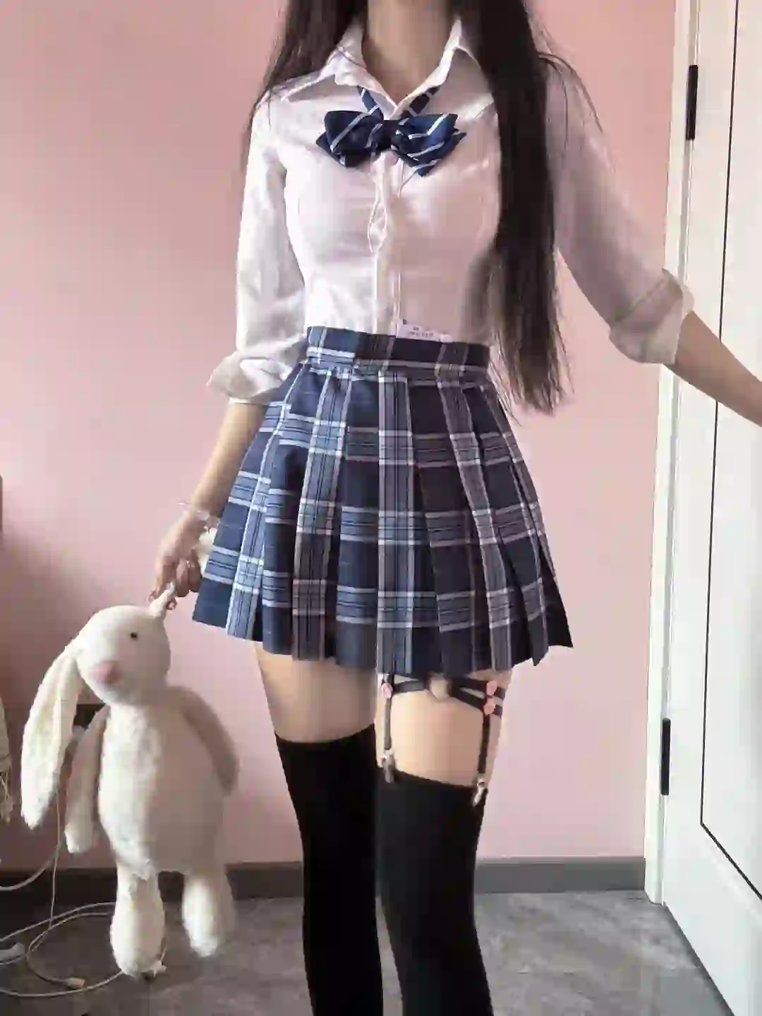 喜欢他干嘛 有我帅吗