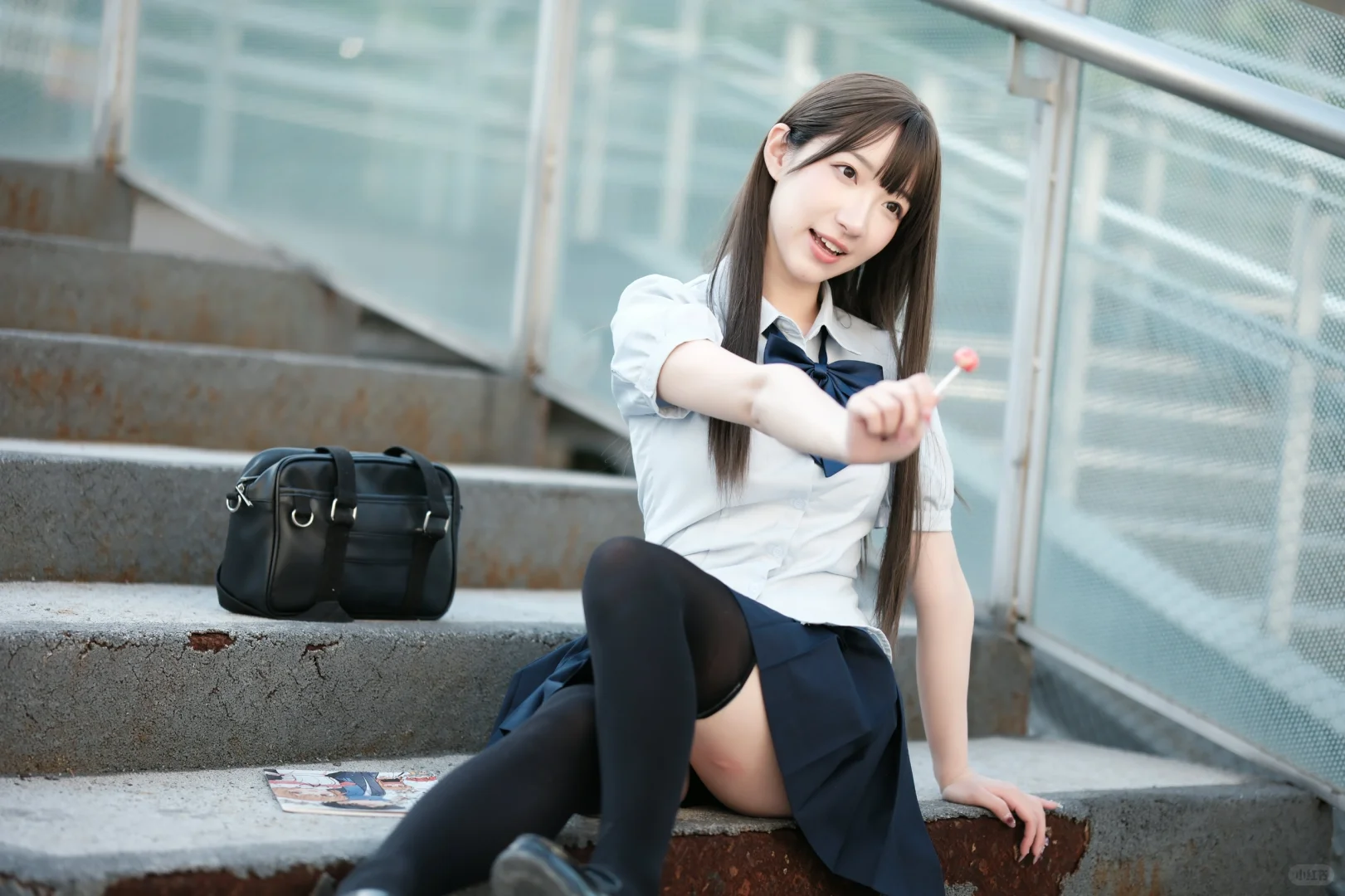 黑丝jk学姐好看啊！！！