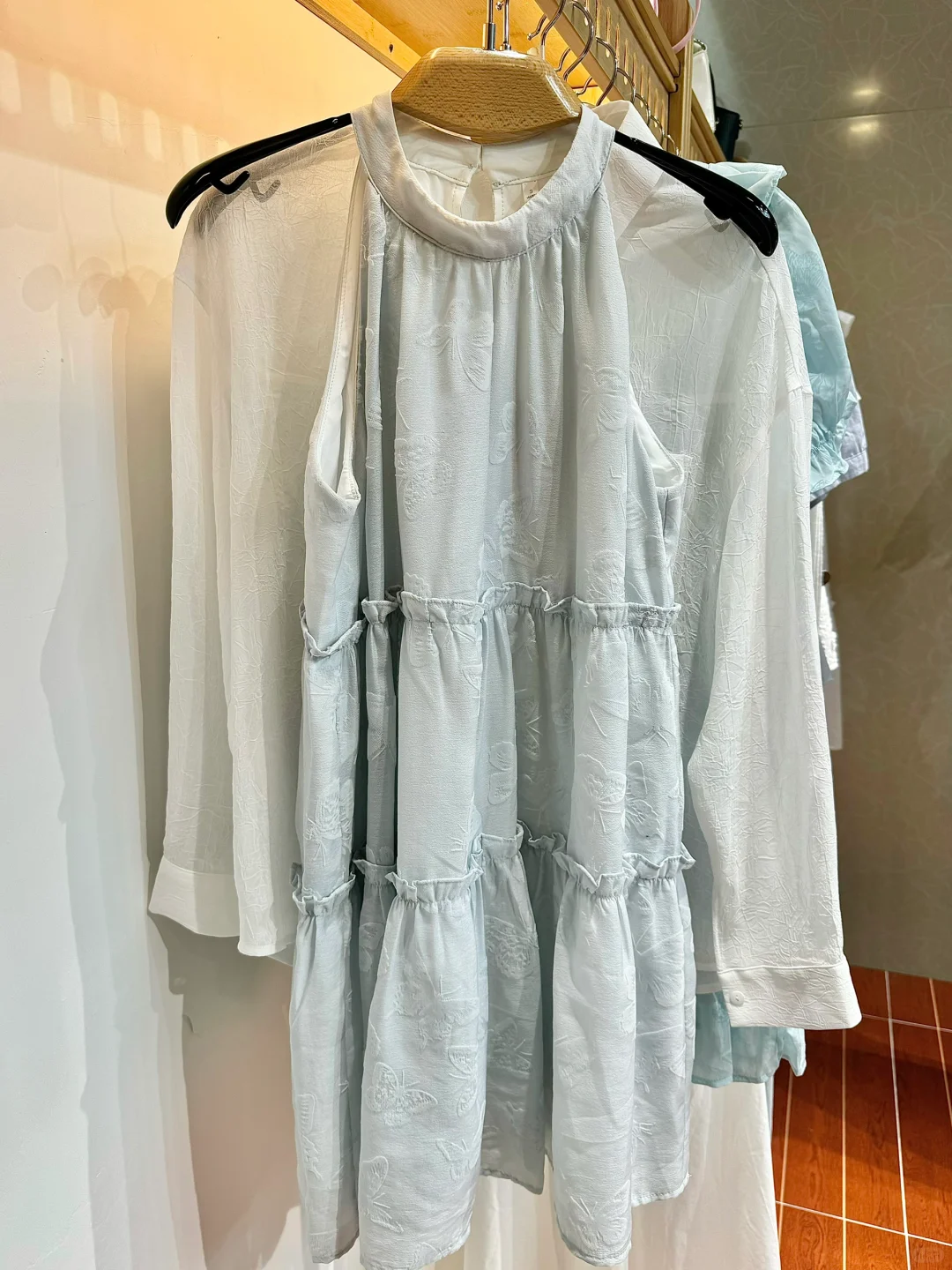 爱依服新款 这条裙子好可爱呀！！！