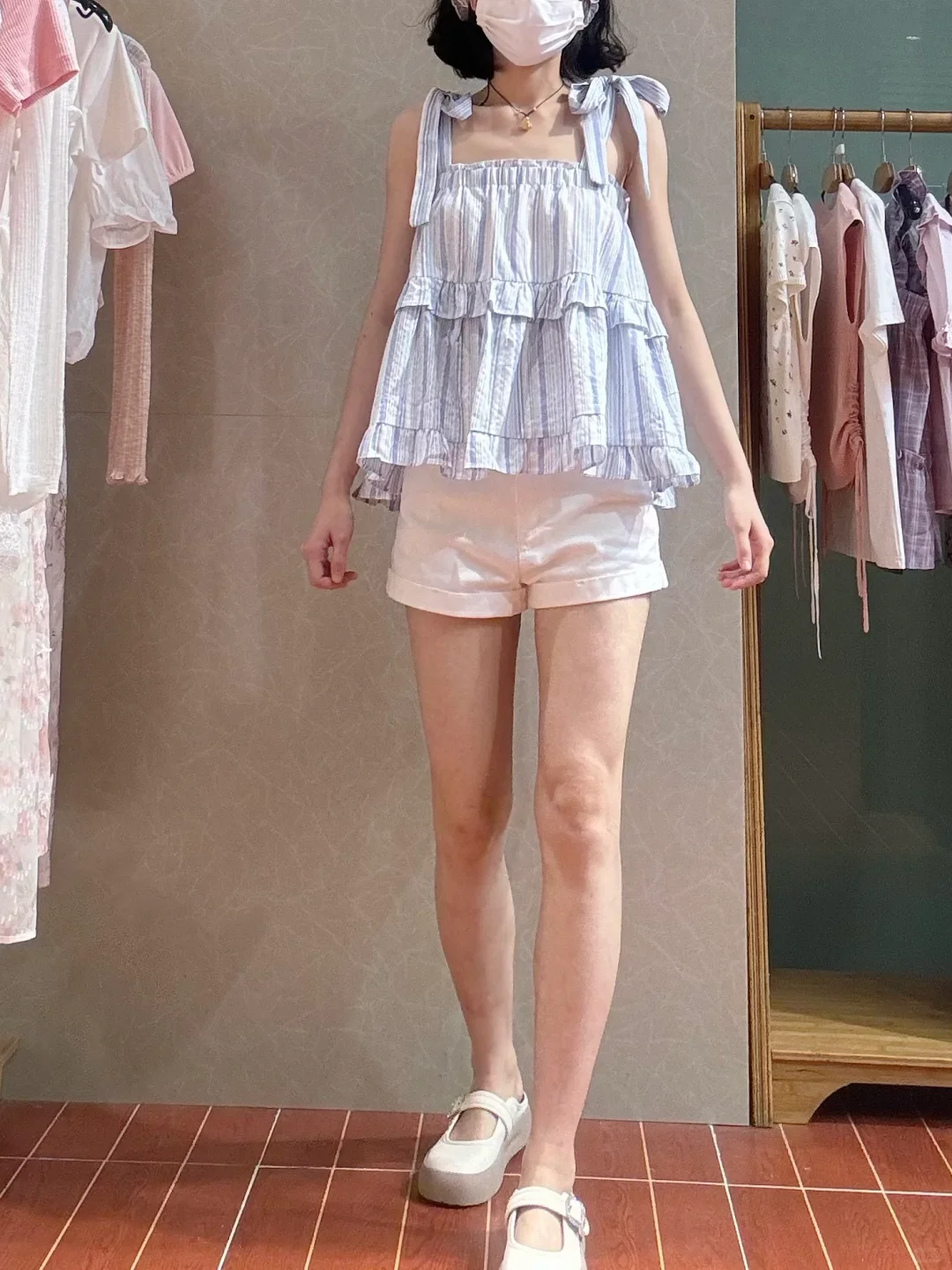 爱依服降价 这是什么穿搭？