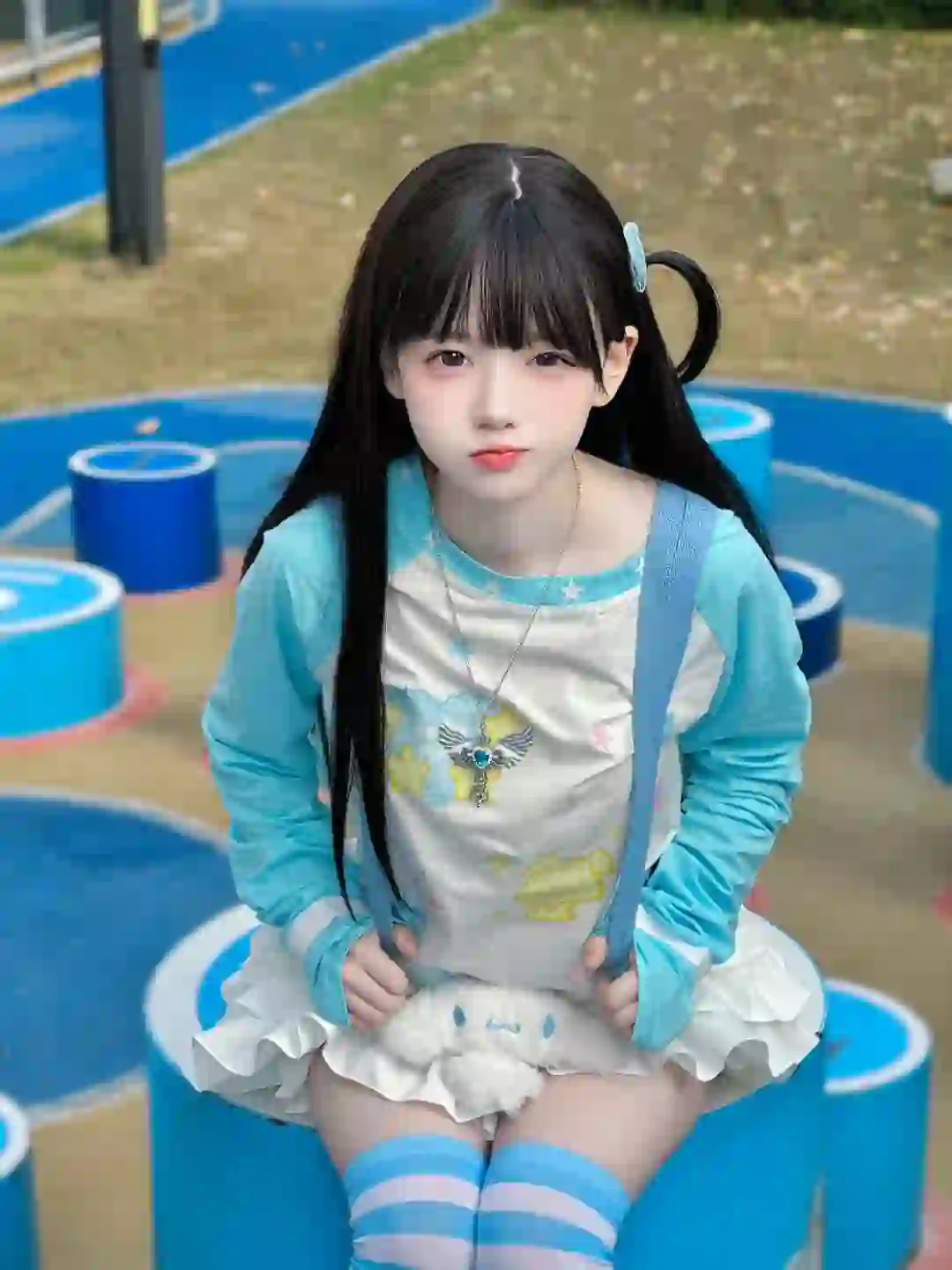 解锁了玉桂狗蓝白色系穿搭！~＞＜