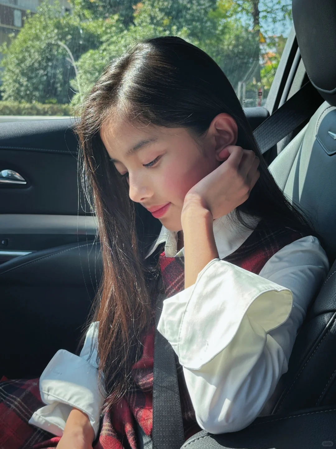 拼车遇到的漂亮小女孩