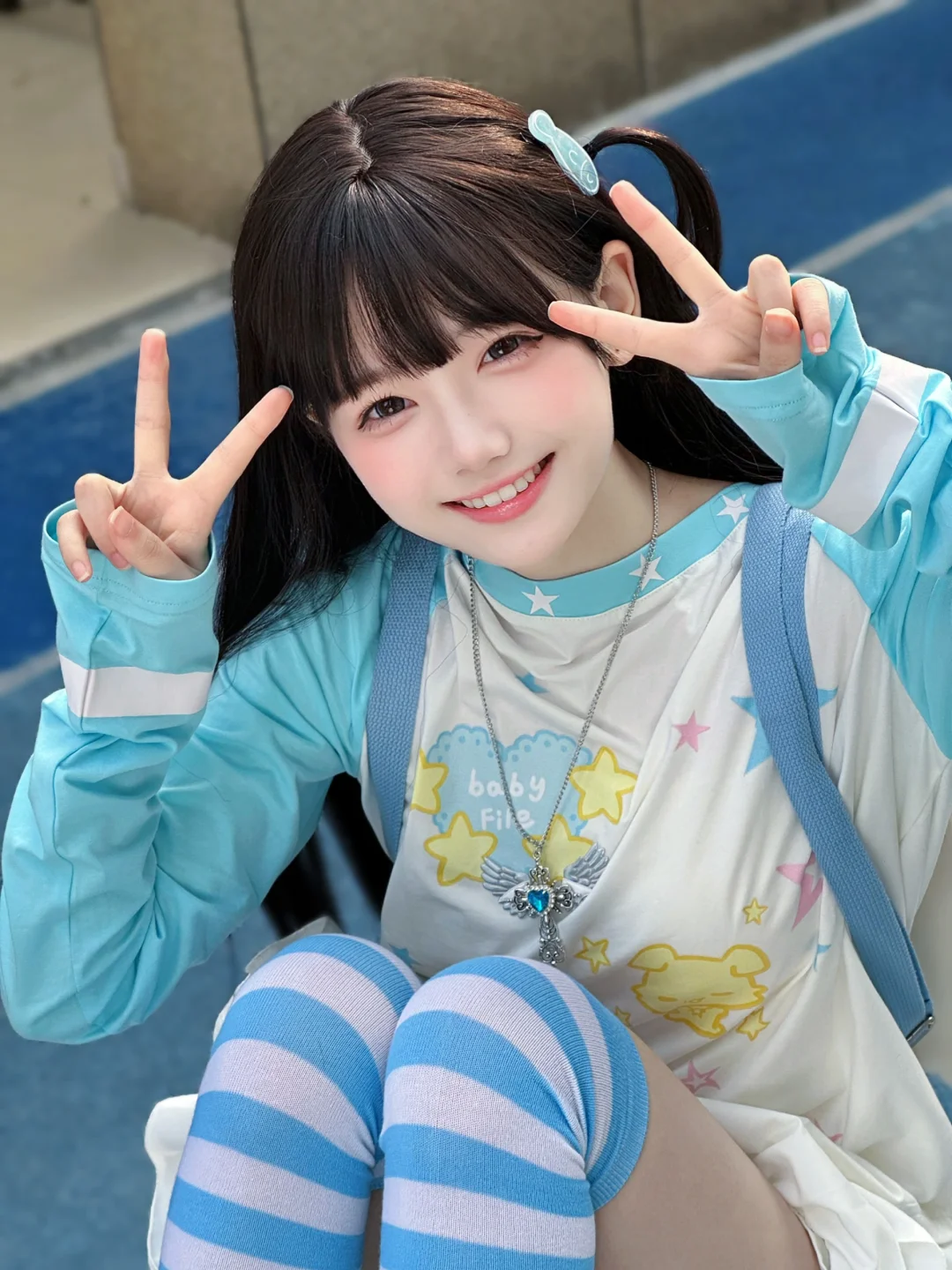 解锁了玉桂狗蓝白色系穿搭！~＞＜