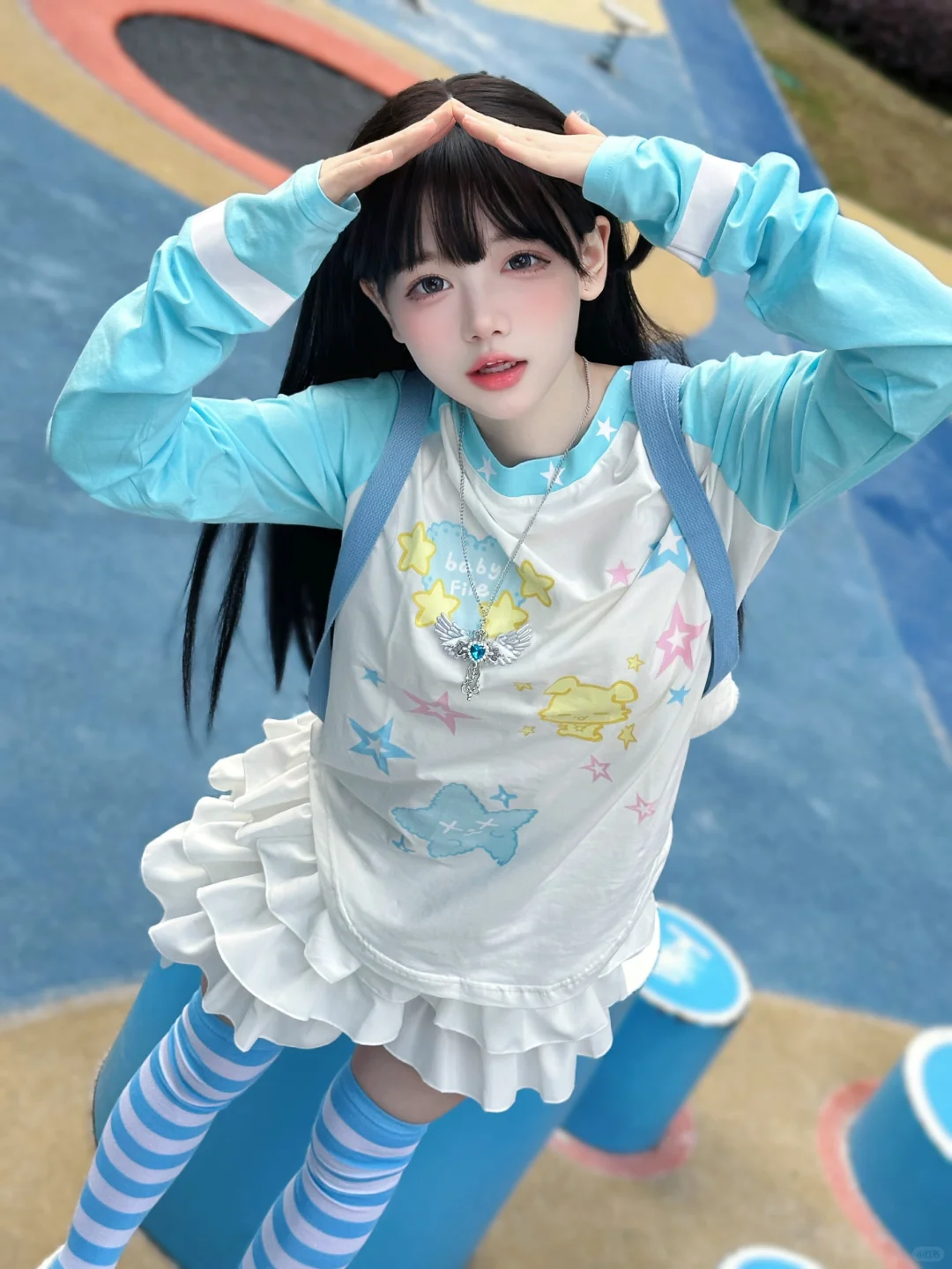 解锁了玉桂狗蓝白色系穿搭！~＞＜